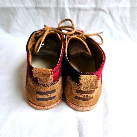 TOMS Women's Bota Style US 7W Red Plaid Felt on Leather Lace Up  Booties Shoes - Picture 5 of 11